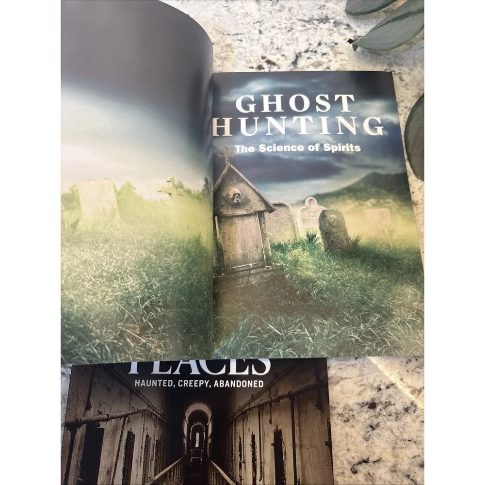 Lot Of 3 Ghost Haunted Themed Magazines World Scariest Ghost Hunting Halloween